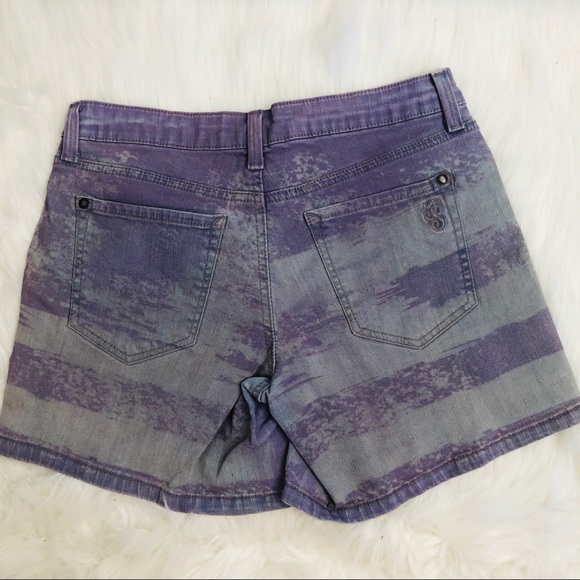 Jessica Simpson | Forever Low Rise Jean Shorts - Picture 3 of 6